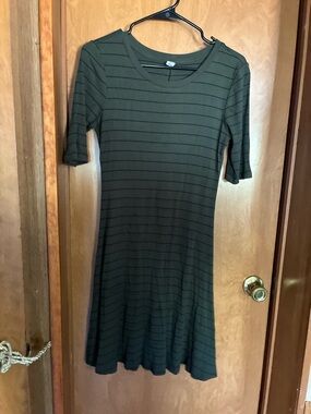 Old Navy Olive Green Ribbed Midi Fit-and-Flare Dress Medium